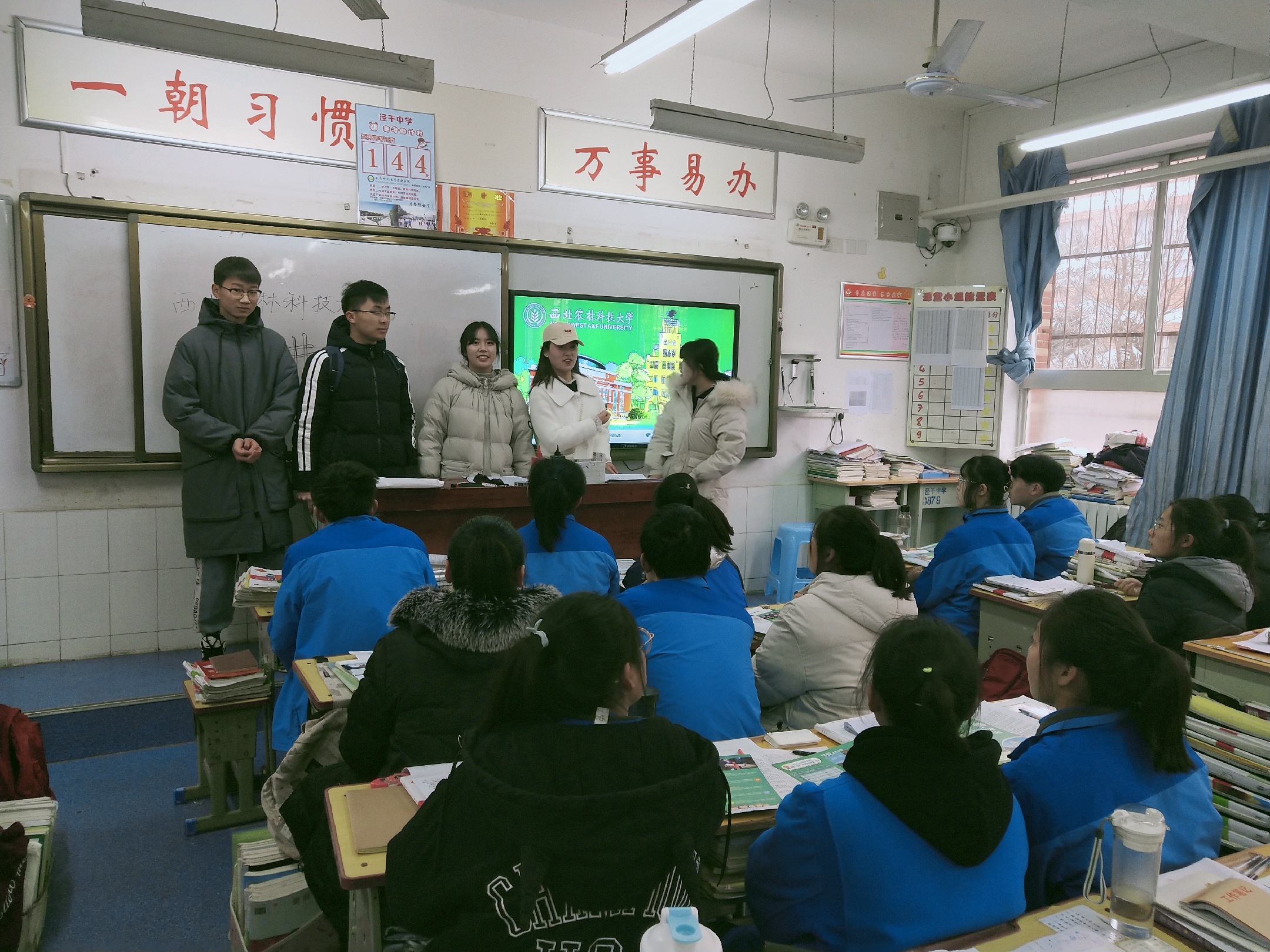 242f05cdaaa84635968dbe23e991f641.jpg 242f05cdaaa84635968dbe23e991f641.jpg