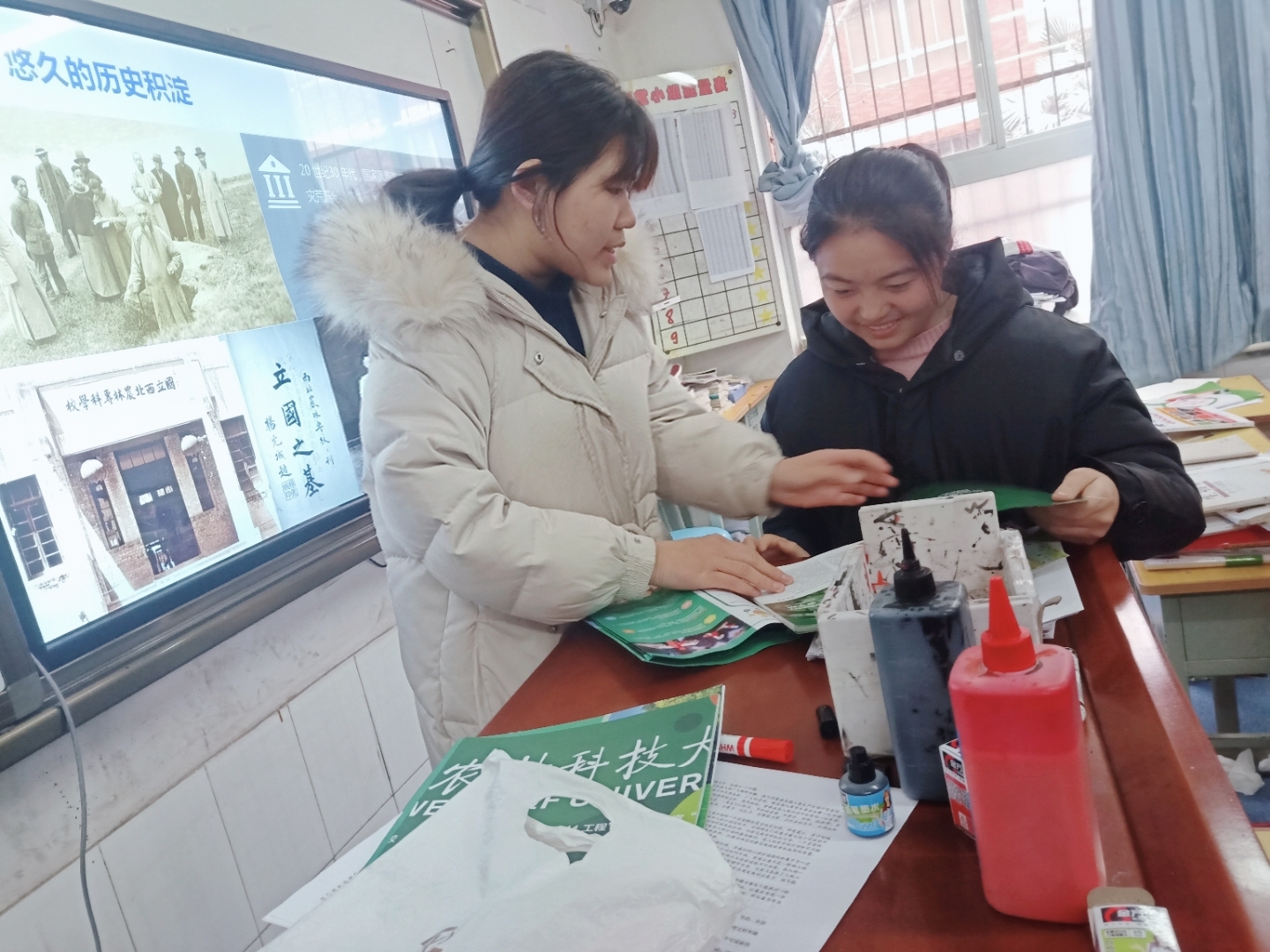 eea58af617d74c77868341b8eee356b2.jpg eea58af617d74c77868341b8eee356b2.jpg