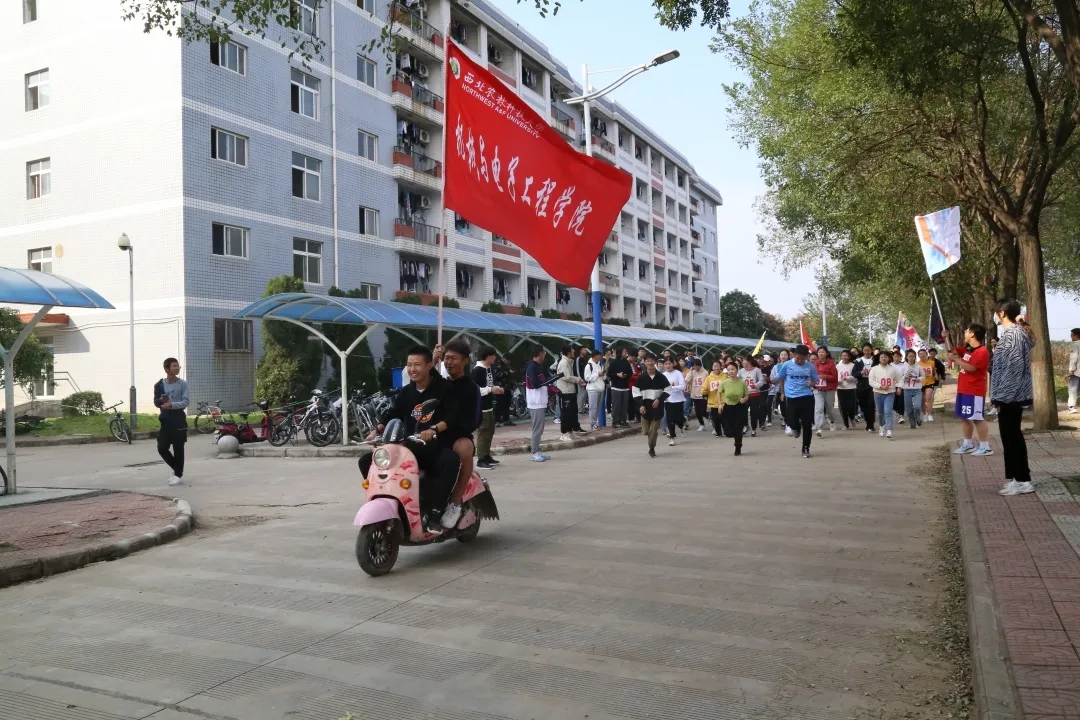 735f1aa2b732465c91c2891f6e3b0192.jpg 735f1aa2b732465c91c2891f6e3b0192.jpg