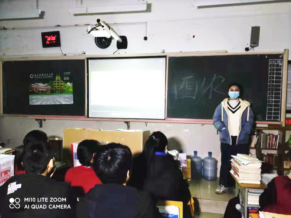 3f4cd4c9c67140eaa31ddbc1ea70379d.jpg 3f4cd4c9c67140eaa31ddbc1ea70379d.jpg