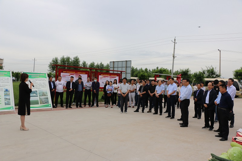 a0bb29df0dcb4981b0033dcbf9071d36.jpg 2.jpg