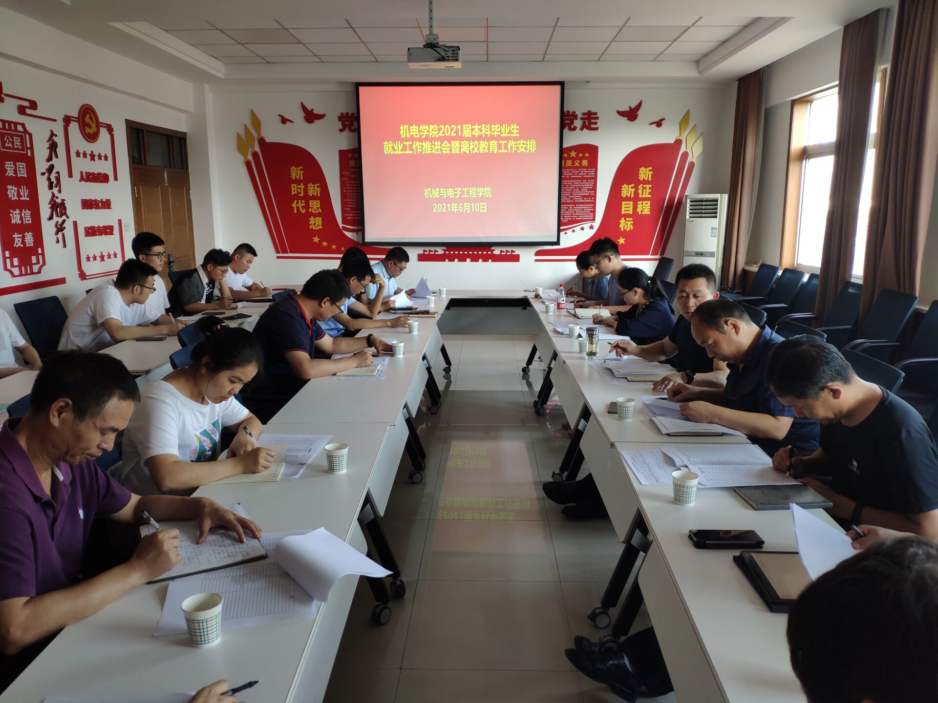 c620e1ffa3dc453a943775cd766af8e7.jpg c620e1ffa3dc453a943775cd766af8e7.jpg