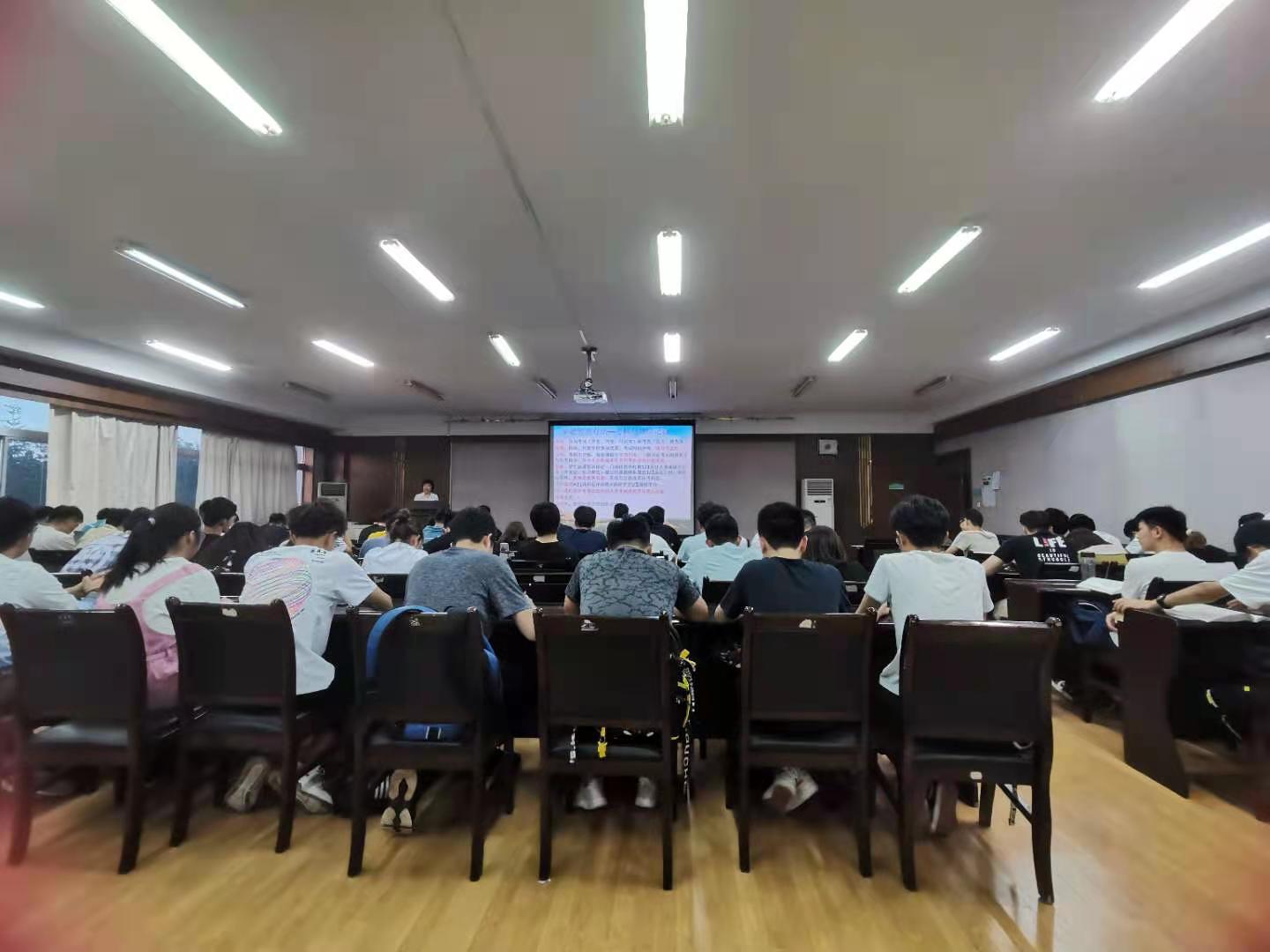 c78c195c2a4b4e999c32068696bec4ac.jpg c78c195c2a4b4e999c32068696bec4ac.jpg