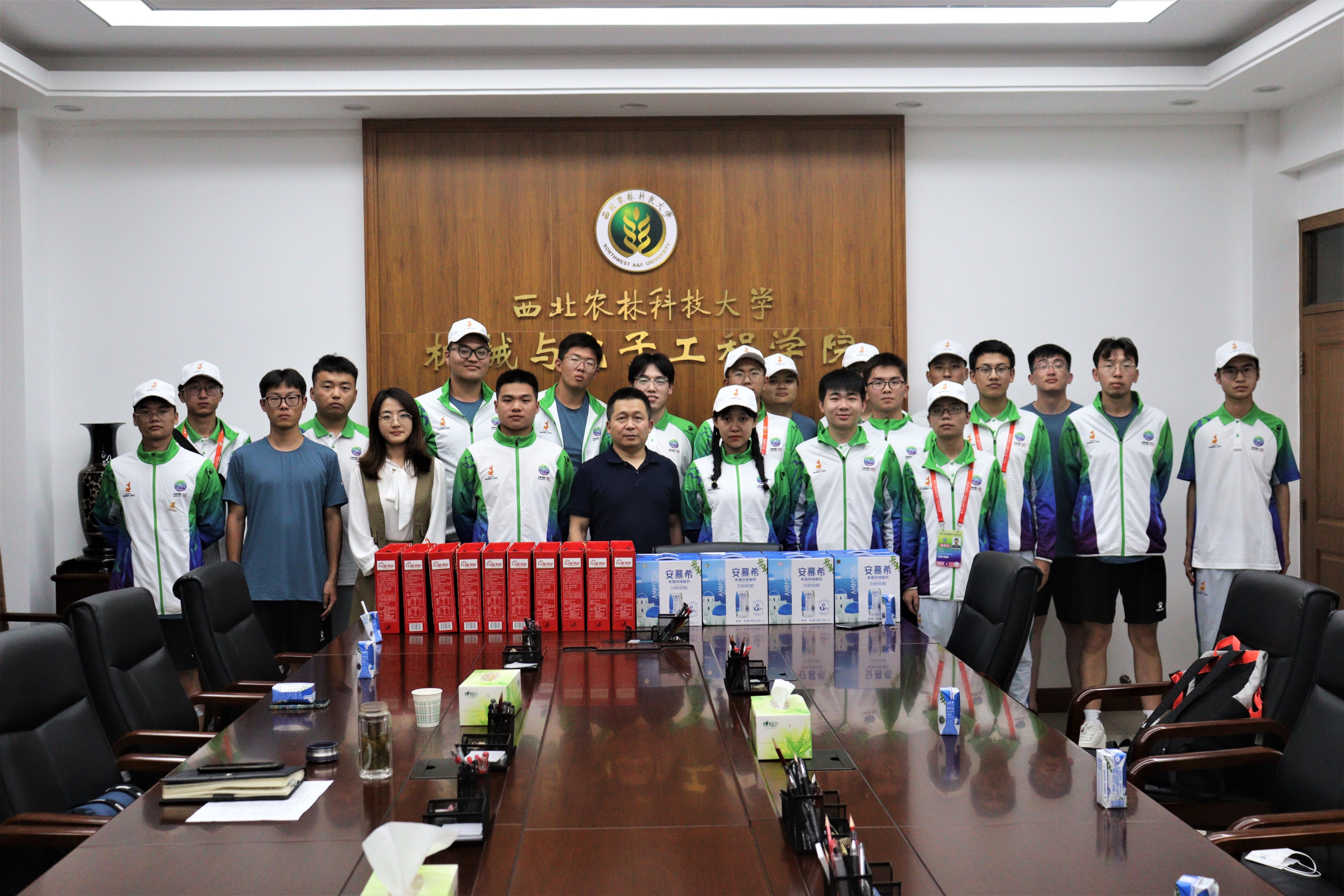 55cdec6c114149d89d3b318ca87cba91.jpg 55cdec6c114149d89d3b318ca87cba91.jpg