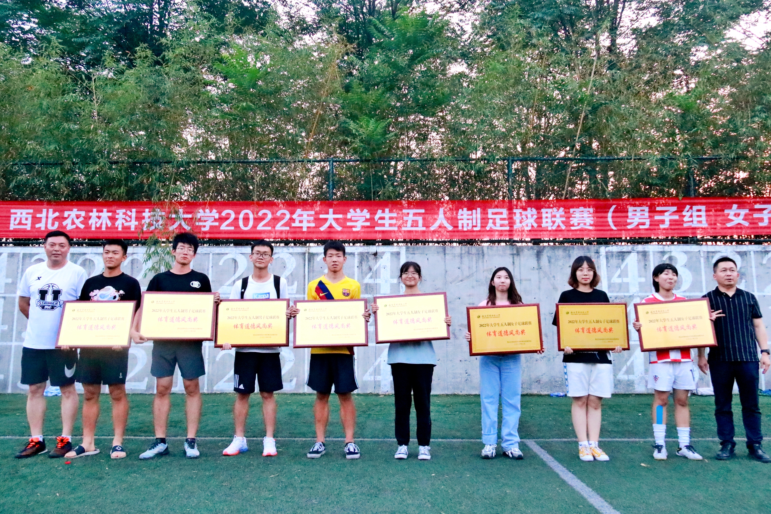 1b6d1c77224043b9b9f0b544f5880de7.jpg 1b6d1c77224043b9b9f0b544f5880de7.jpg