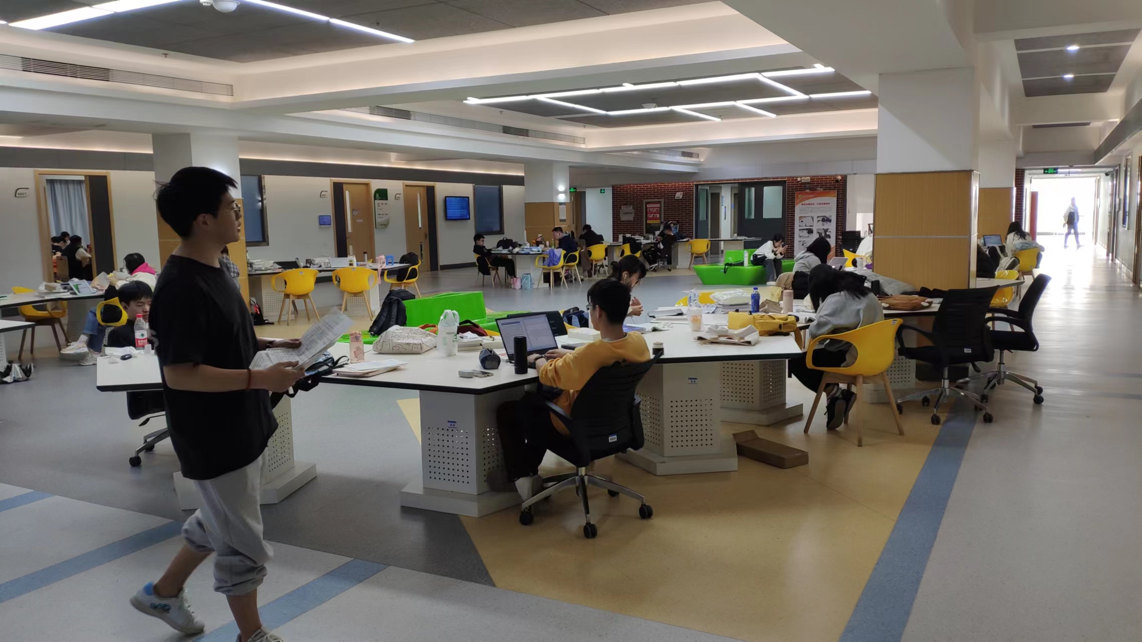 da40461b94804ab598ca2bdaeebd5f6d.jpg da40461b94804ab598ca2bdaeebd5f6d.jpg