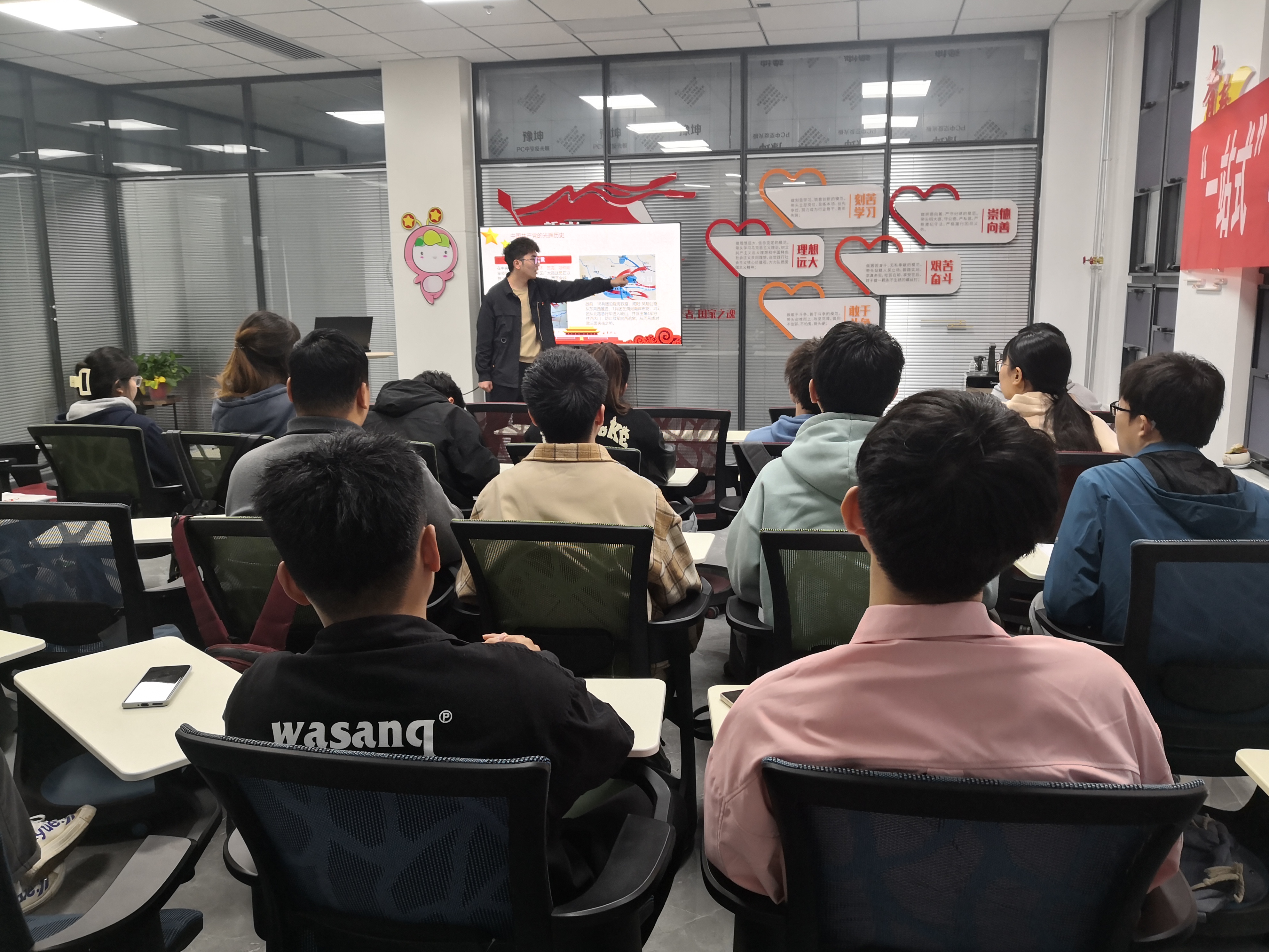 ef7908a84653447b8317fc5335b80b48.jpg ef7908a84653447b8317fc5335b80b48.jpg