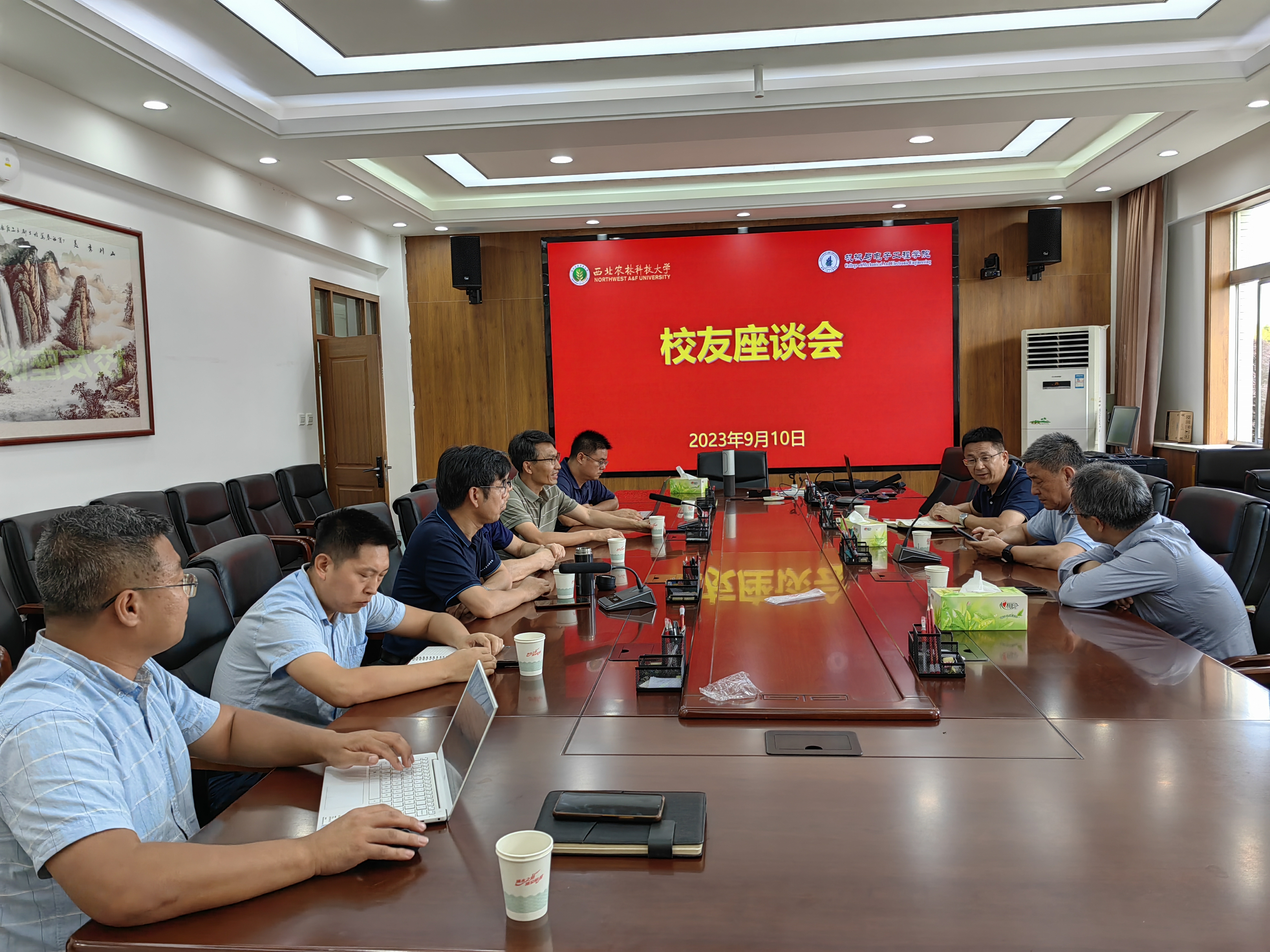 de6096bb879440c2a28d651bb727f7ae.jpg de6096bb879440c2a28d651bb727f7ae.jpg